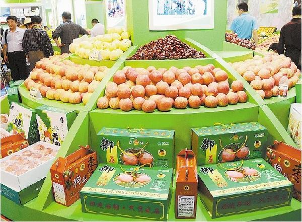 德合鑫農(nóng)副產(chǎn)品展銷會(huì)“廣西行”啟動(dòng)，首站百色 點(diǎn)燃區(qū)域特色，助力鄉(xiāng)村振興